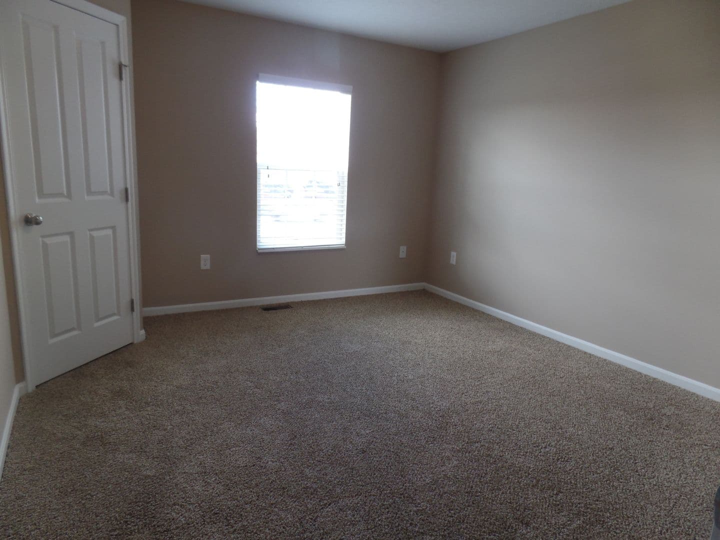 Worthington Apartment: 7325 Cayman Lane