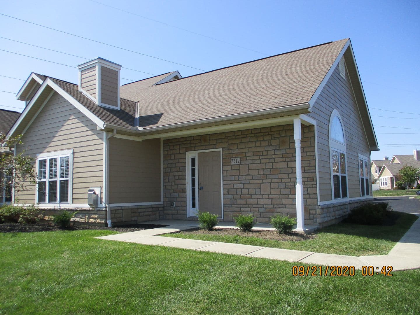 Lewis Center Apartment: 7312 Kirklington Street