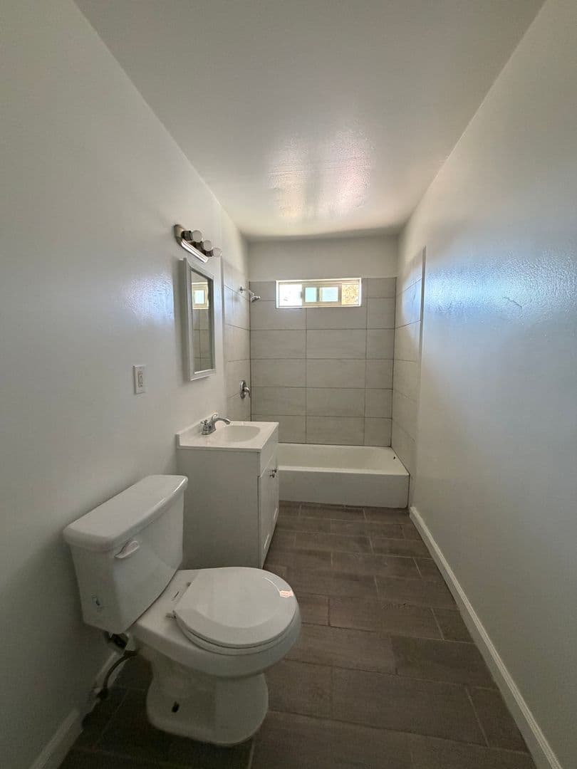BARSTOW House: 35320 WESTERN DRIVE