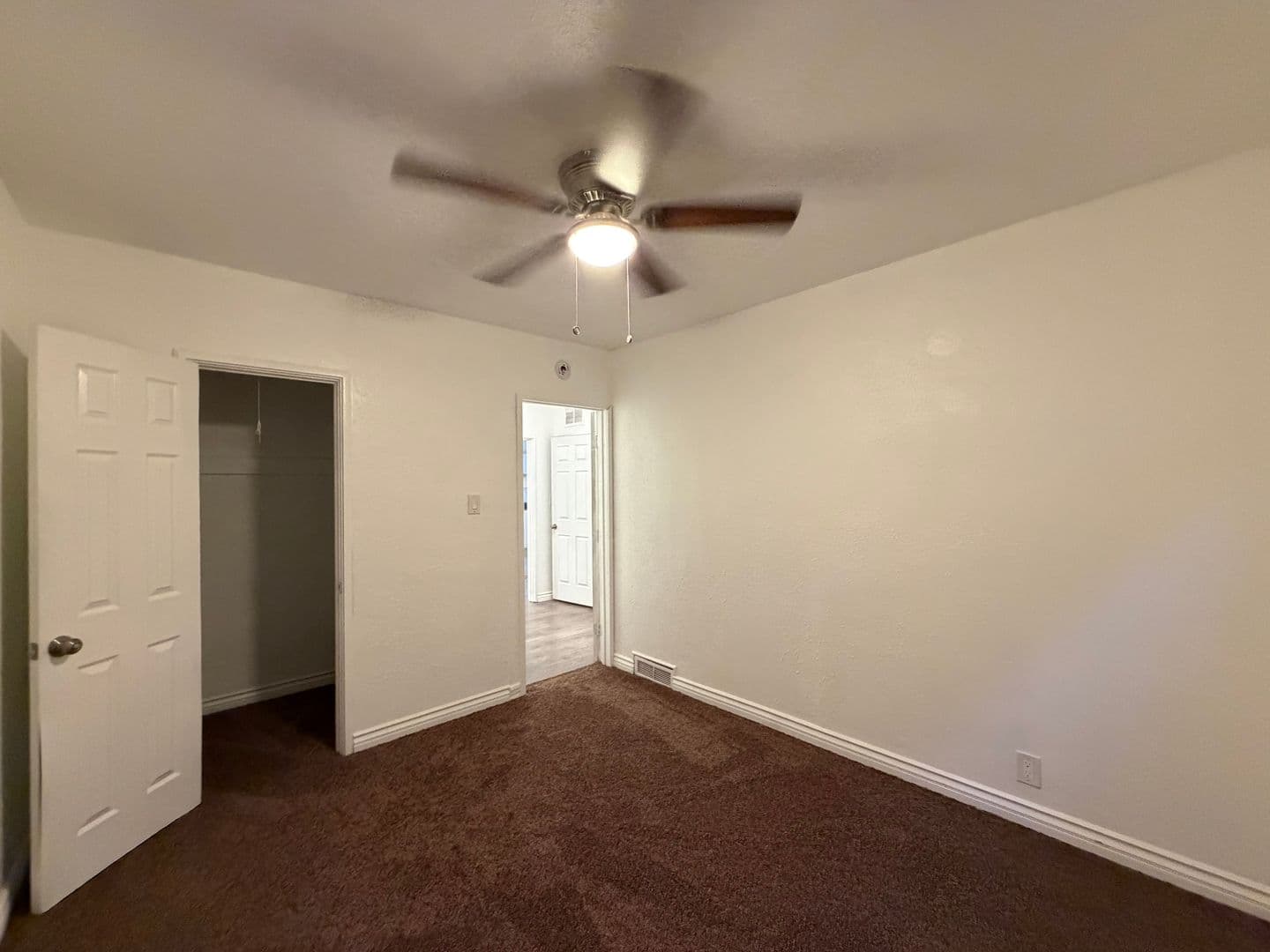 BARSTOW Apartment: 504  E WILLIAMS ST