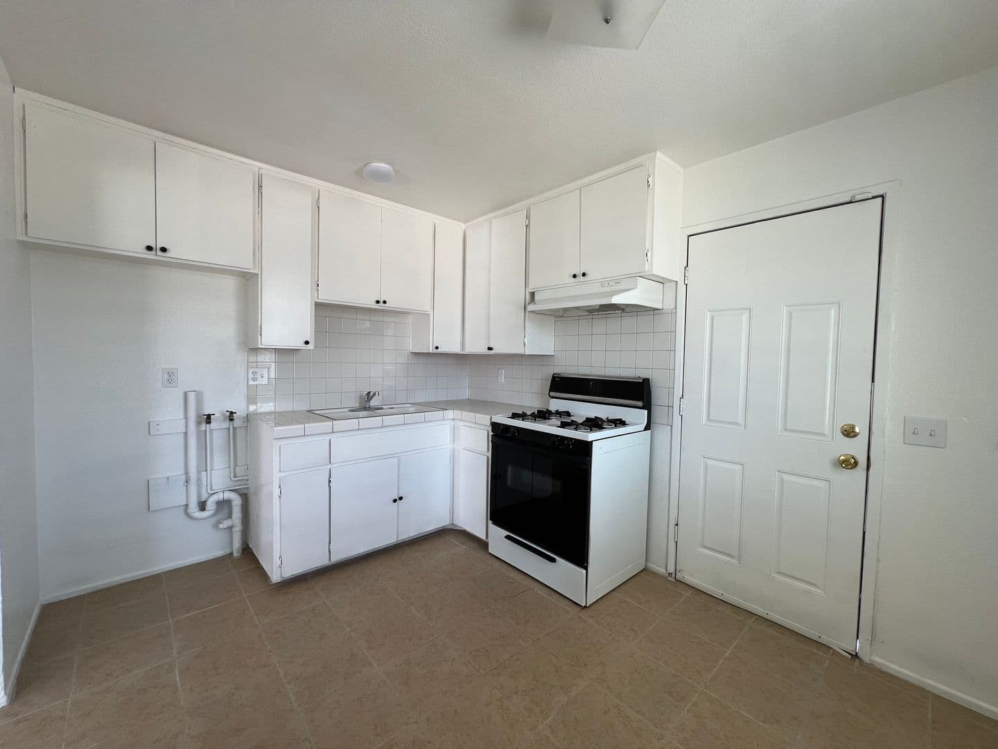 BARSTOW House: 1105 NANCY ST