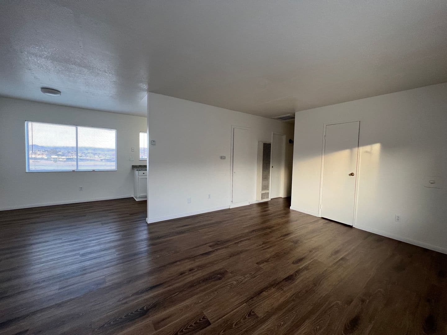 BARSTOW Apartment: 720 KAREN COURT