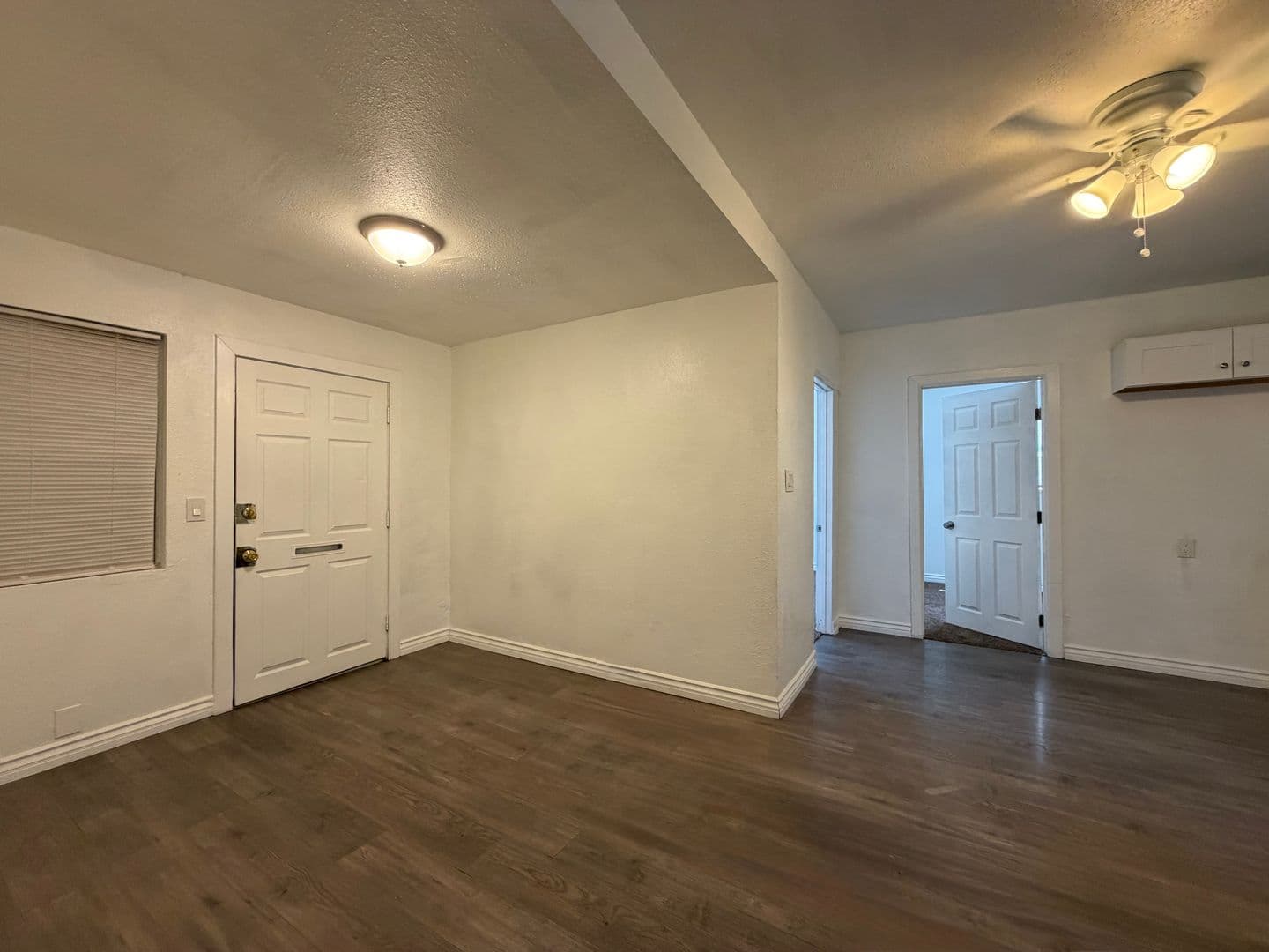 BARSTOW Apartment: 504  E WILLIAMS ST