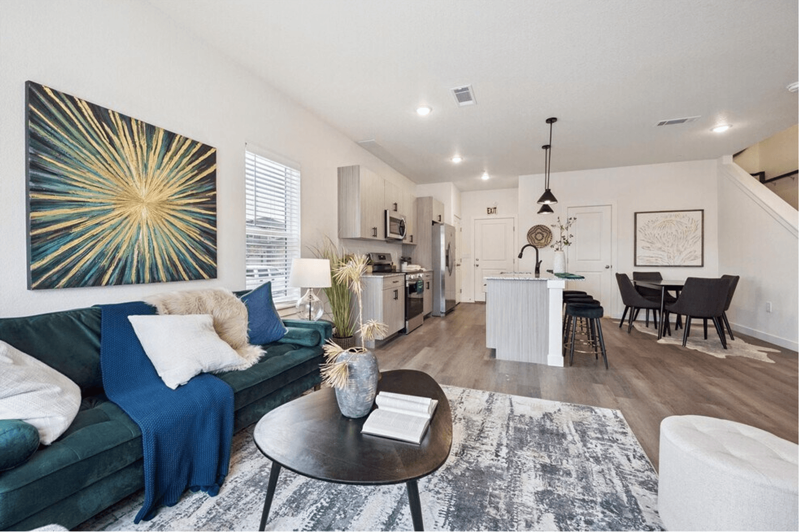Brighton Townhome: 621 Homestead Avenue