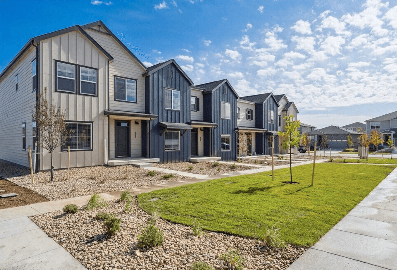 Brighton Townhome: 621 Homestead Avenue