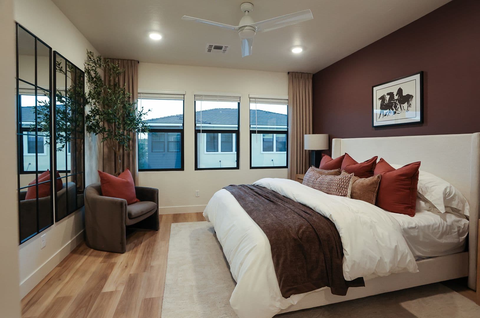 Tempe House: 2416 E Modesto Lane
