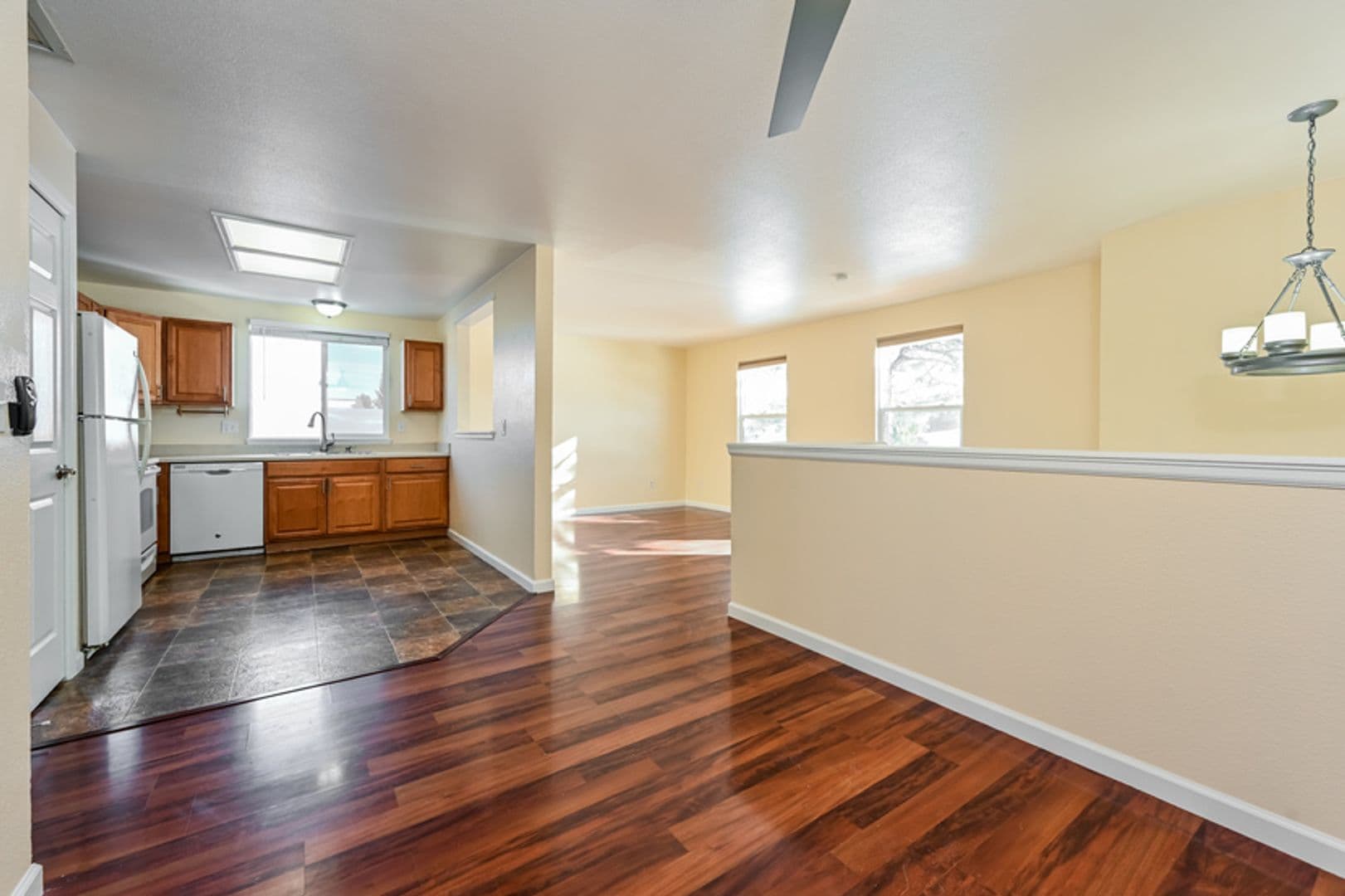 Aurora House: 1483 S Cathay Way