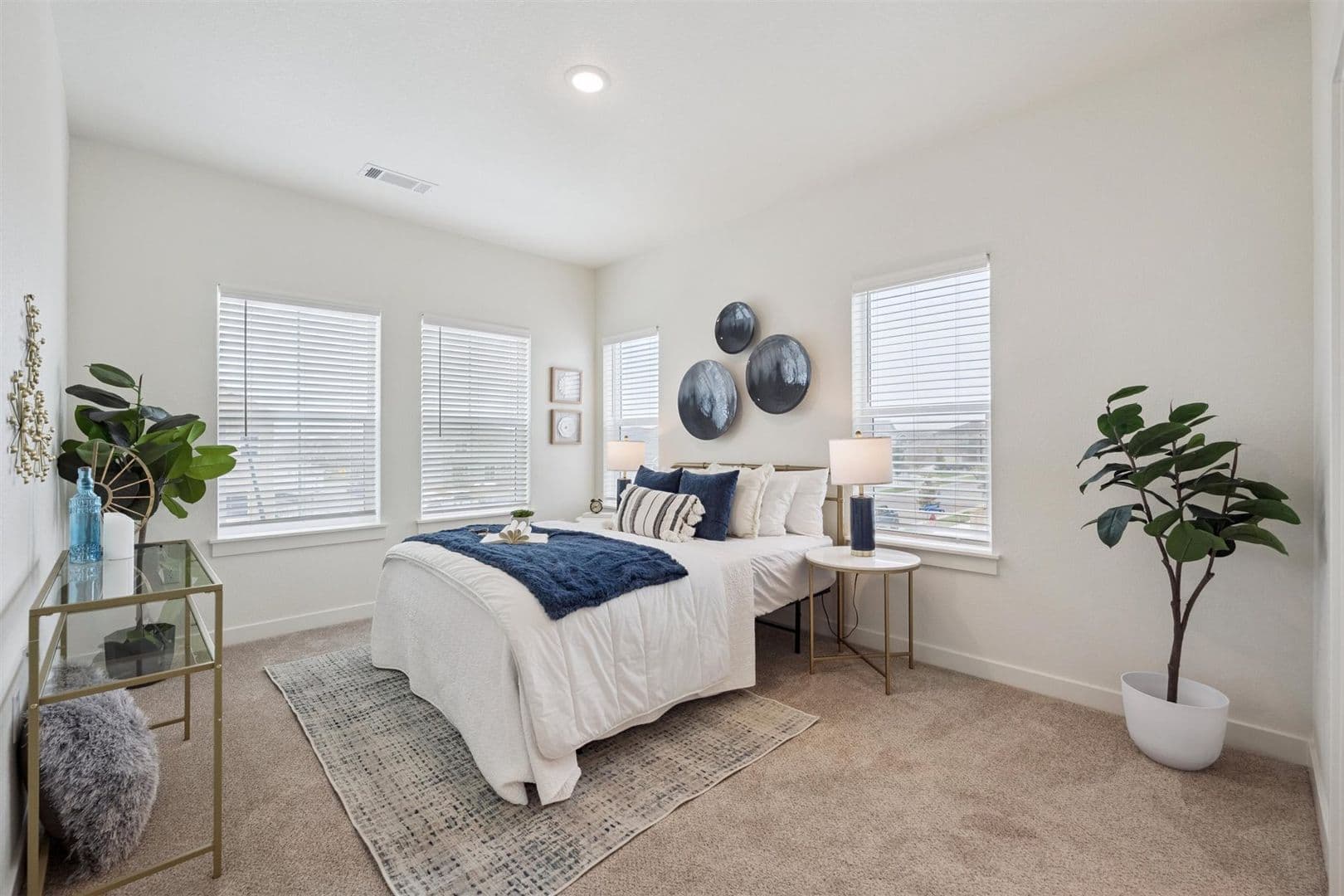 Brighton Townhome: 621 Homestead Avenue