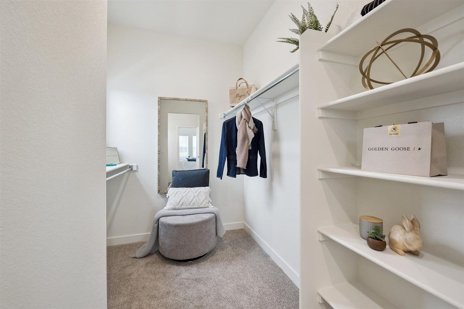 Brighton Townhome: 621 Homestead Avenue