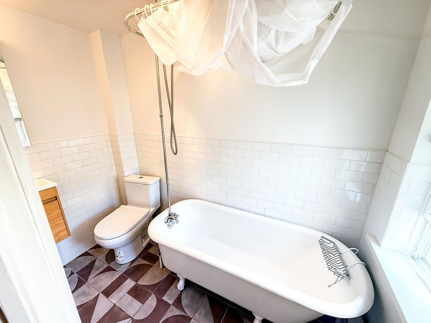 Woodstock Apartment: 5-7 Rock City Road