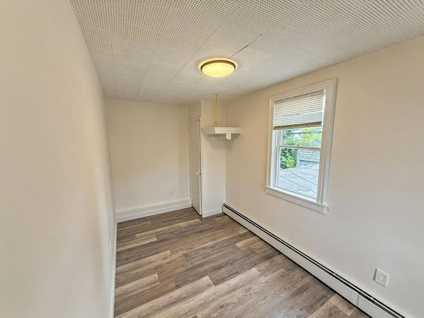 Hudson Apartment: 454 Warren Street