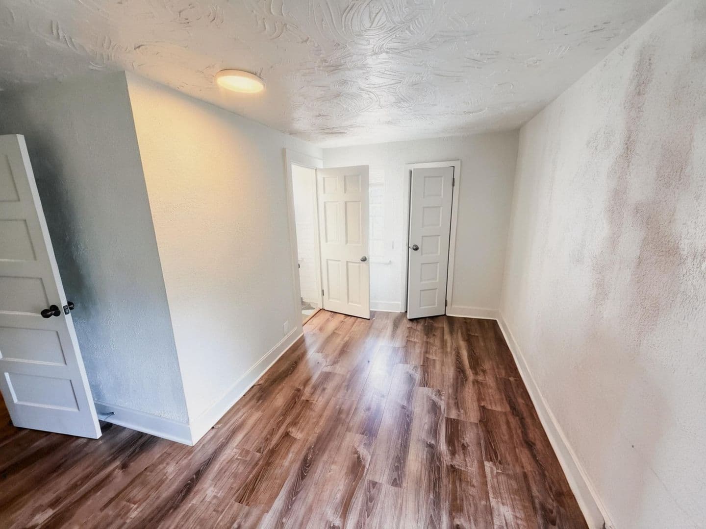 Woodstock Apartment: 5-7 Rock City Road