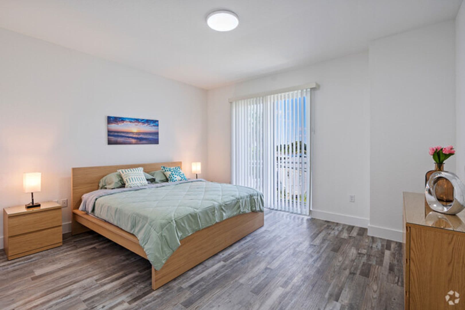 Florida City Apartment: 175 SW 7th St