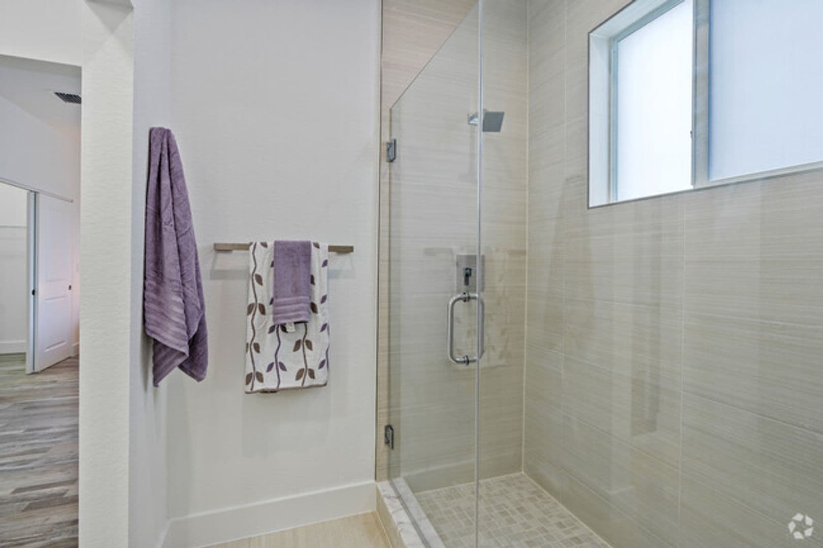 Florida City Apartment: 175 SW 7th St