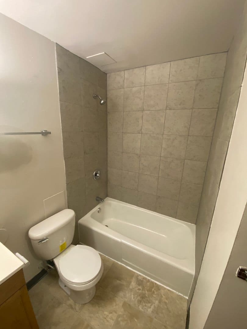 Milwaukee Apartment: 5166-5244 N. Lovers Lane Rd.