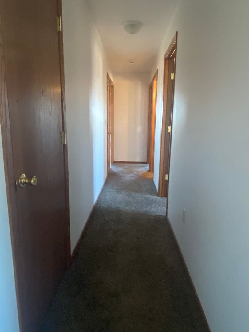Milwaukee Apartment: 5166-5244 N. Lovers Lane Rd.
