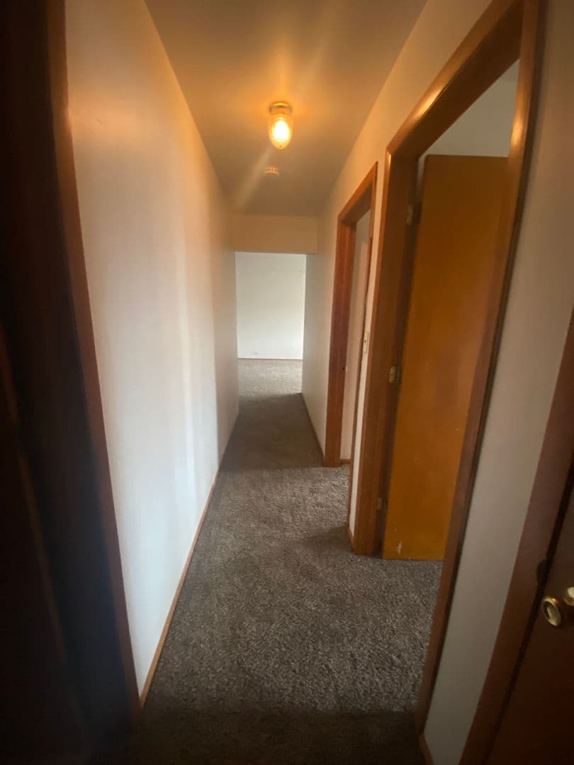 Milwaukee Apartment: 5166-5244 N. Lovers Lane Rd.