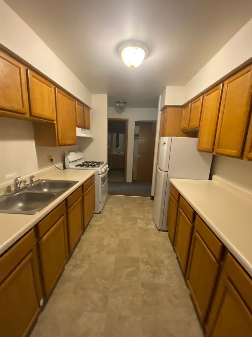 Milwaukee Apartment: 5166-5244 N. Lovers Lane Rd.