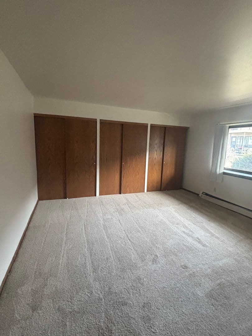 Milwaukee Apartment: 5166-5244 N. Lovers Lane Rd.