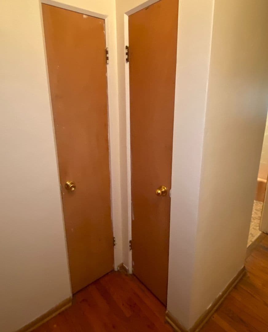 Milwaukee Apartment: 9015 W. Thurston Ave.
