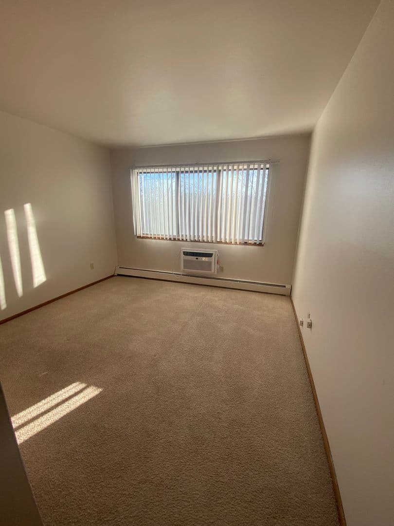 Milwaukee Apartment: 5166-5244 N. Lovers Lane Rd.