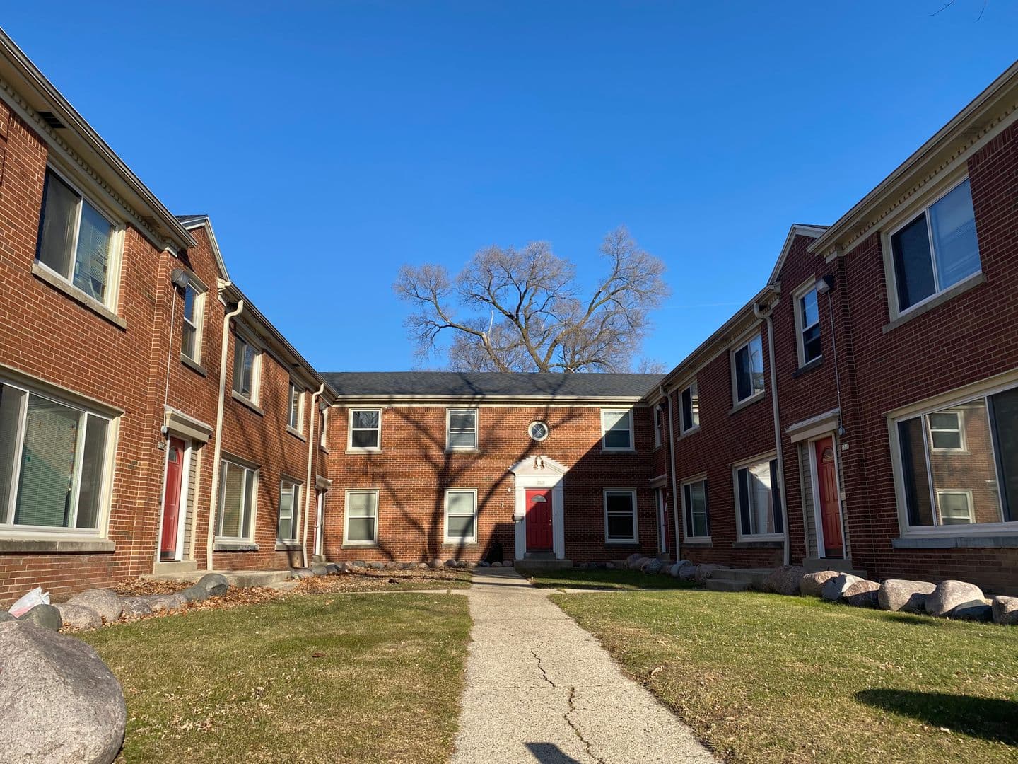 Milwaukee Apartment: 7220 W. Burleigh St.