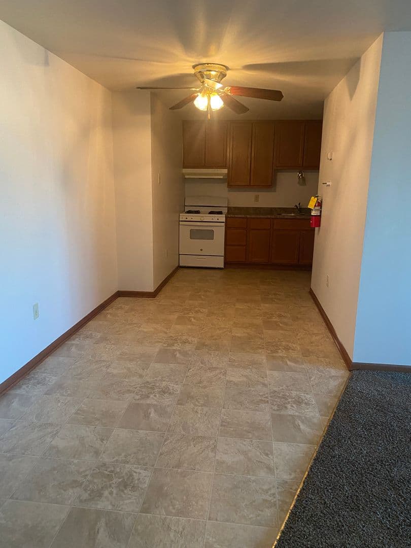 Milwaukee Apartment: 5166-5244 N. Lovers Lane Rd.