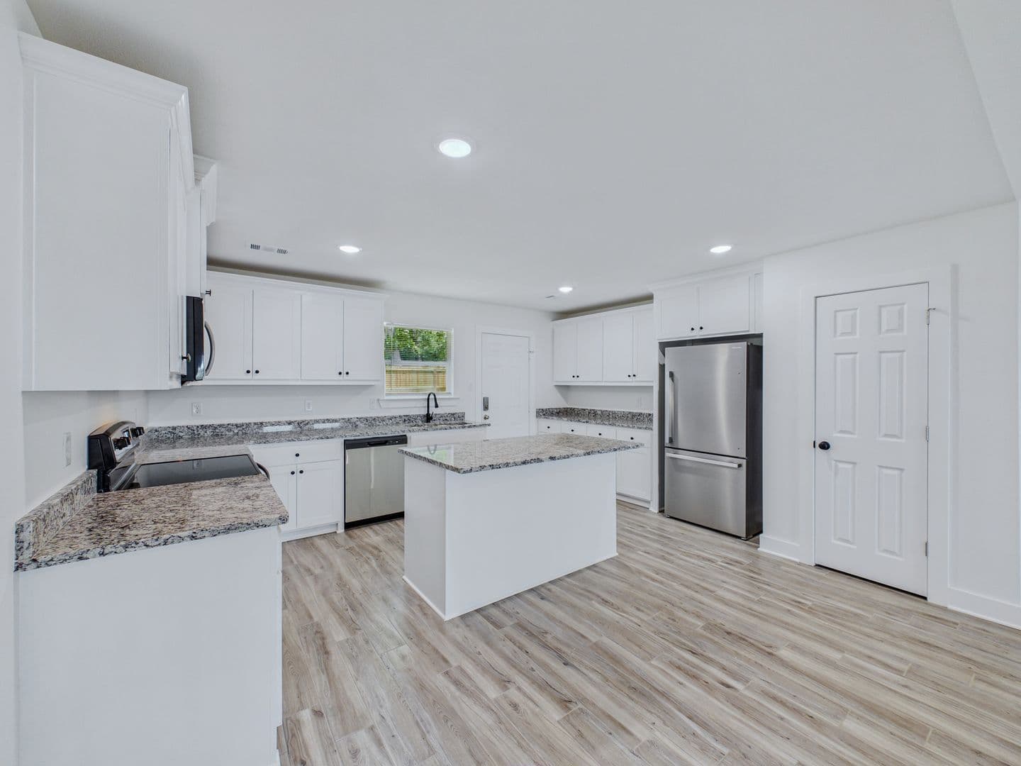 El Paso House: 125 Coal Mountain Road