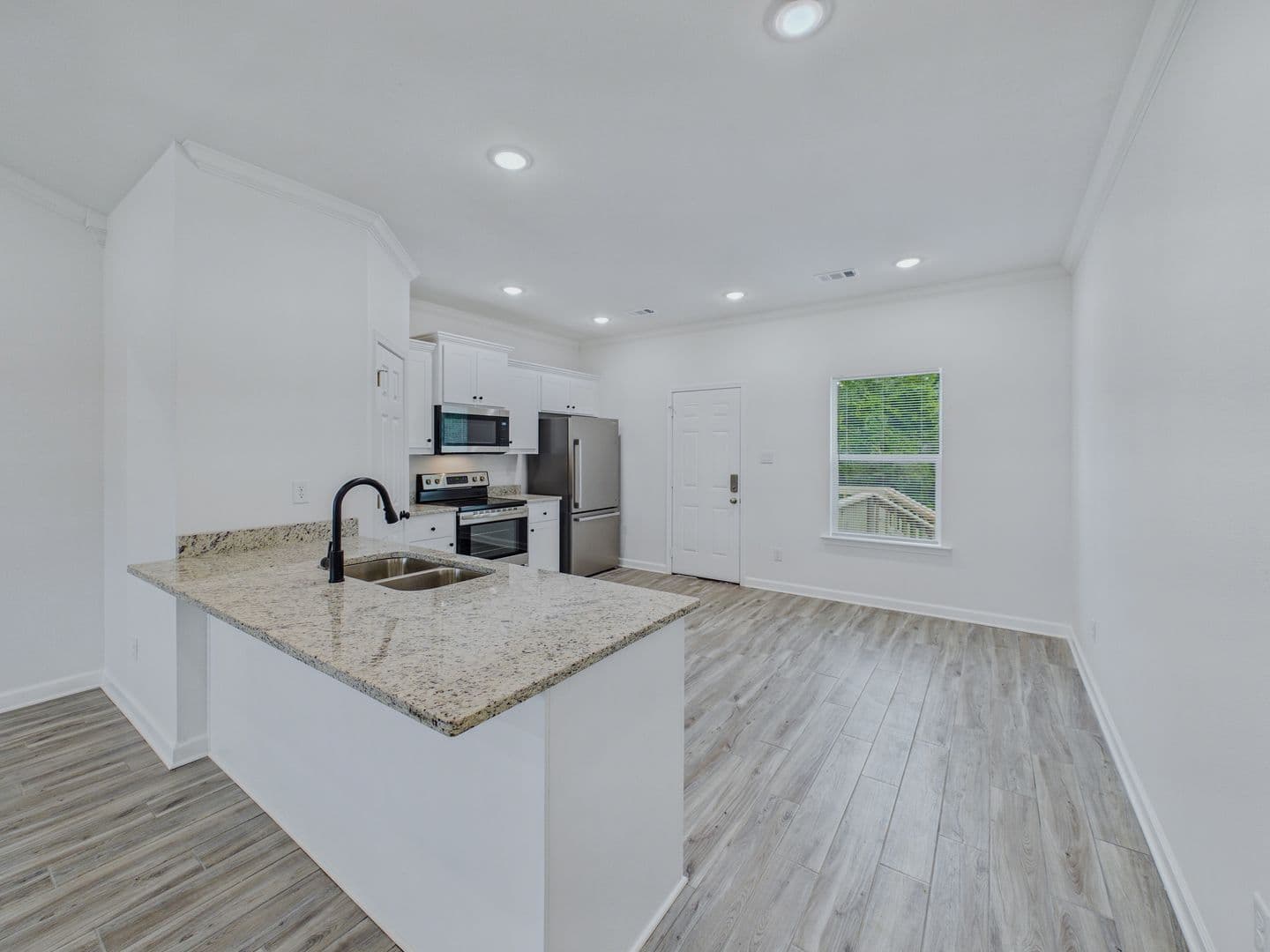 El Paso House: 113 Coal Mountain Road