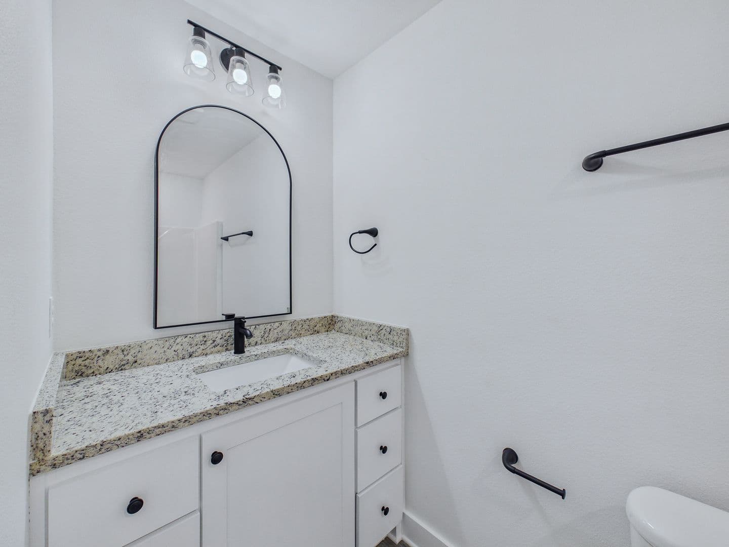 El Paso House: 125 Coal Mountain Road