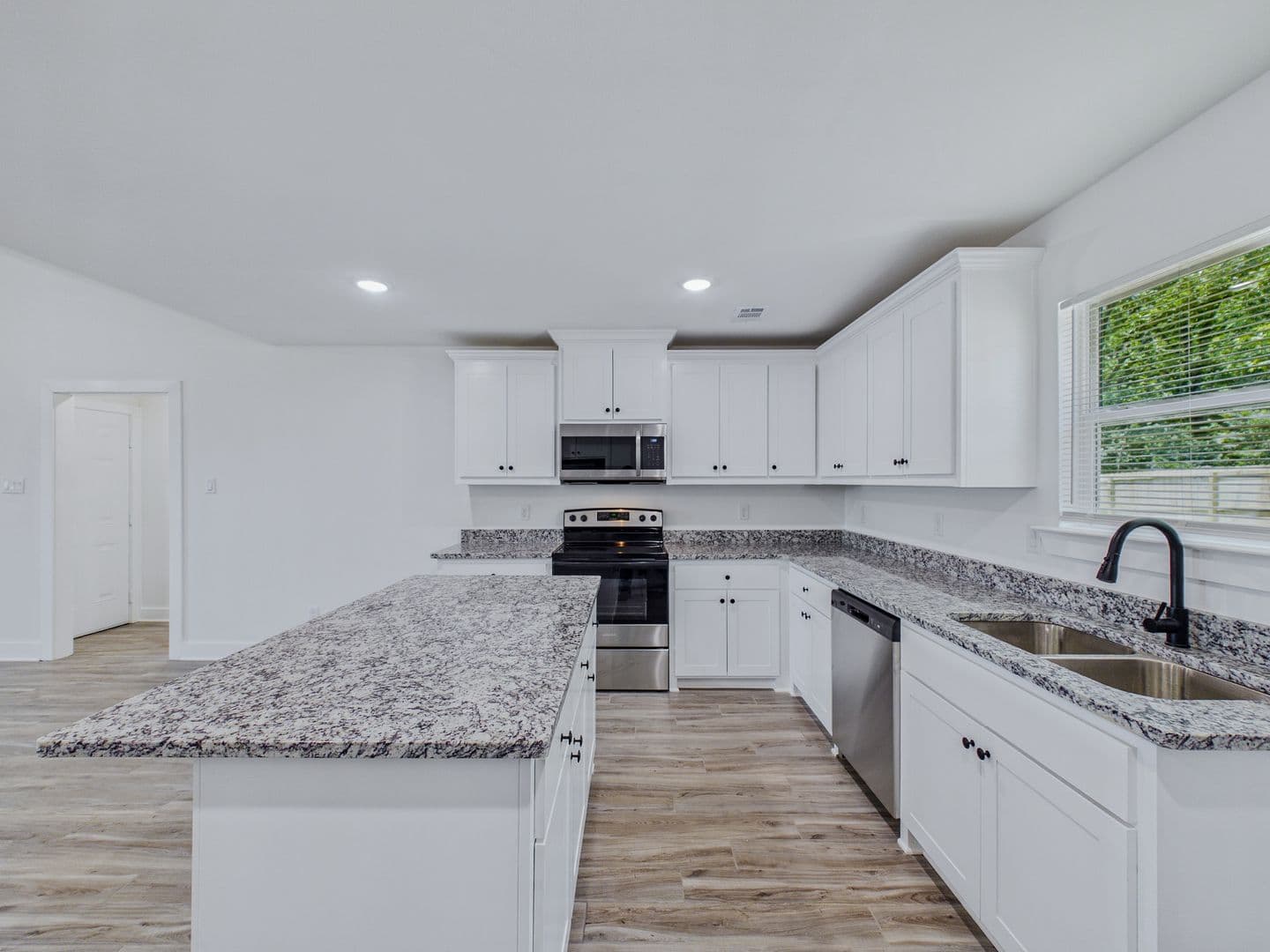 El Paso House: 125 Coal Mountain Road
