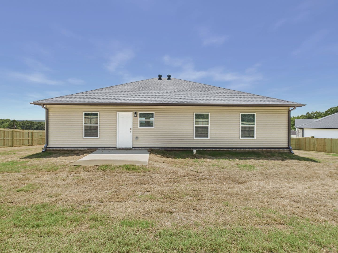 El Paso House: 125 Coal Mountain Road