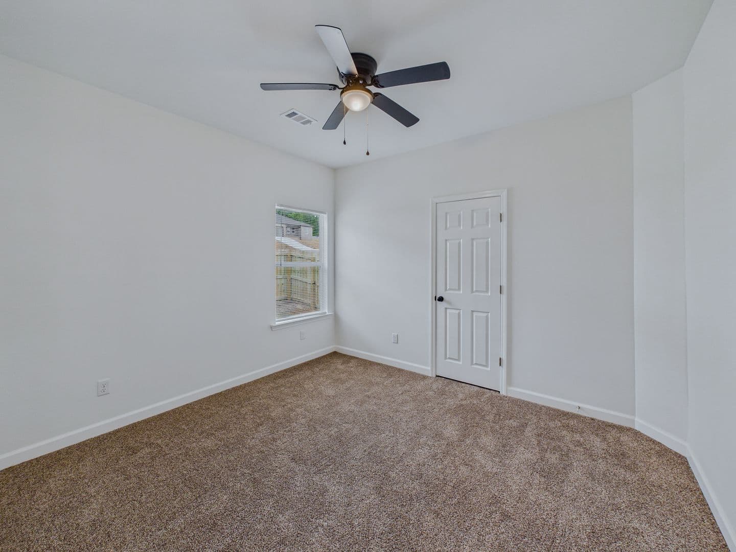 El Paso House: 113 Coal Mountain Road