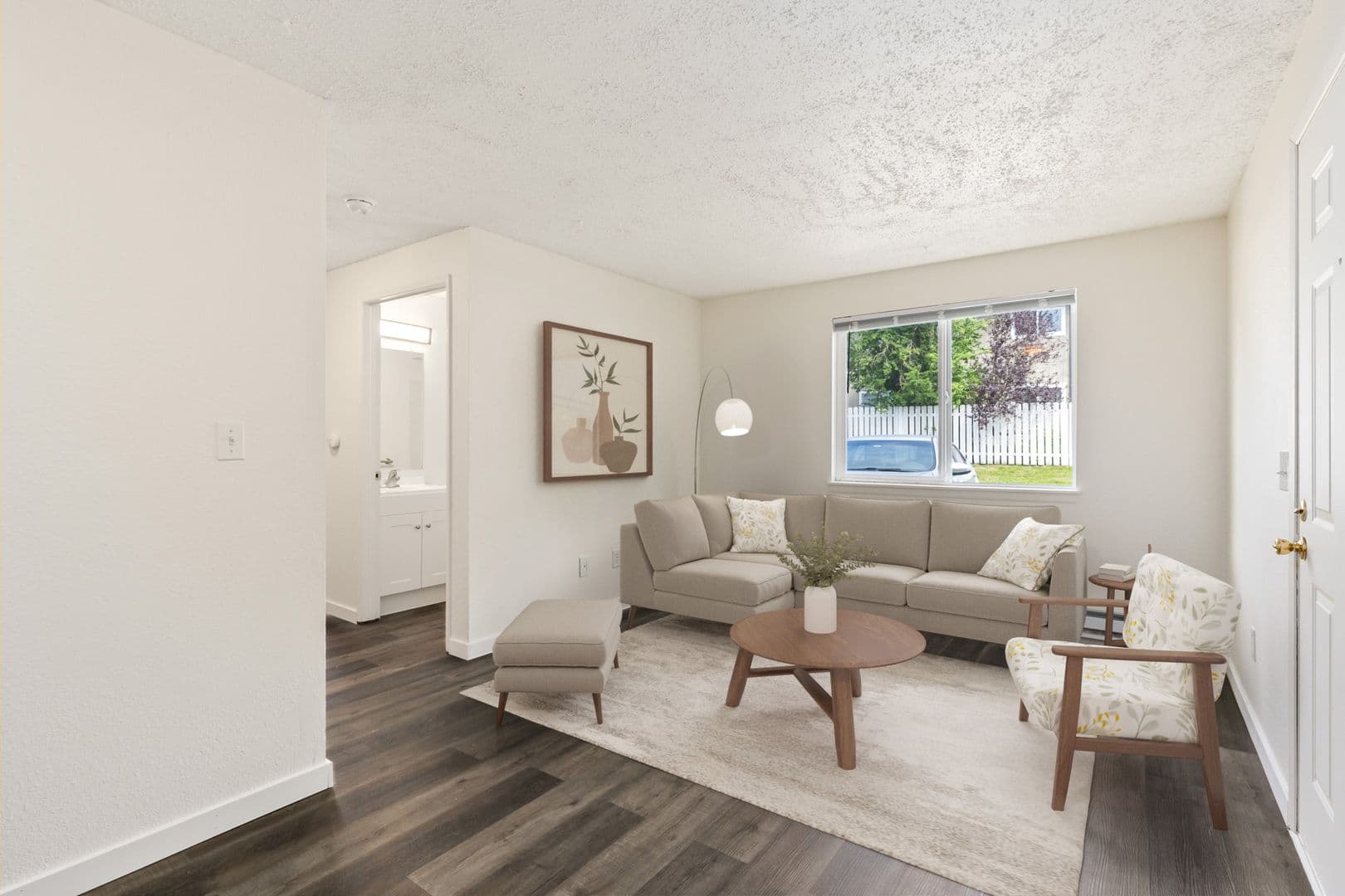 Bellingham Apartment: 621 32nd St