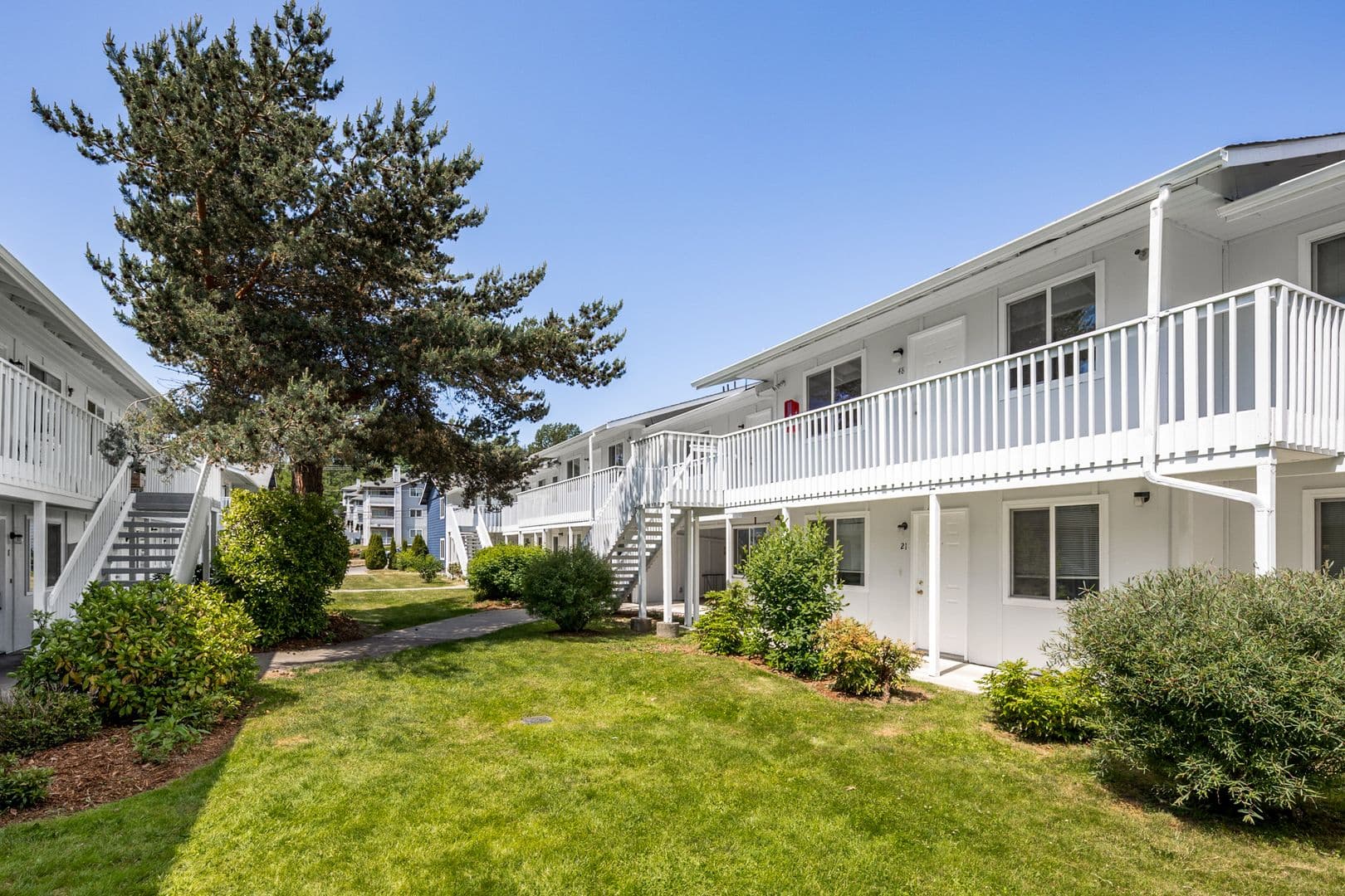 Bellingham Apartment: 621 32nd St