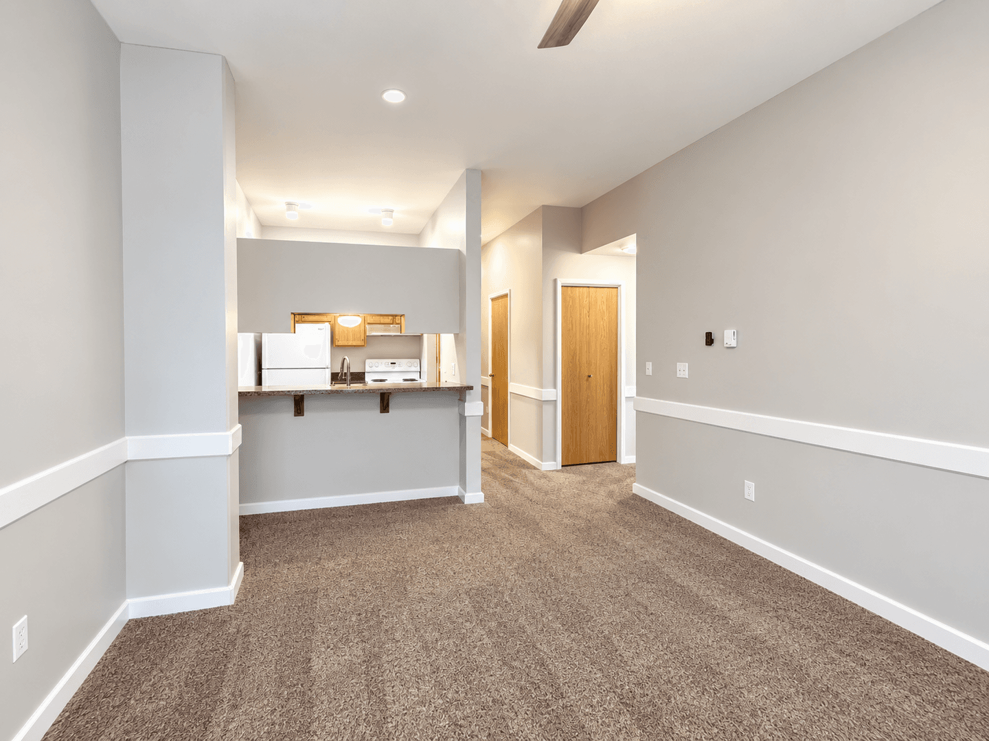Spokane Apartment: 3915 W Randolph Road