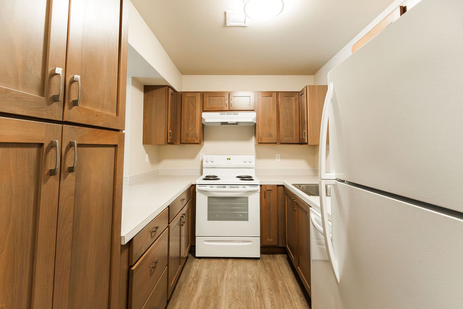 Kent Apartment: 4821 S. Kent Des Moines Rd