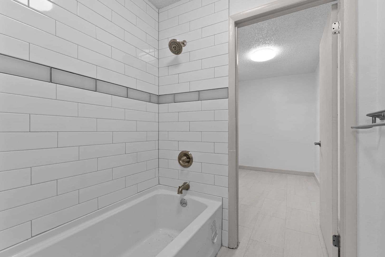 Ocala Apartment: 2818 NE 7th Street