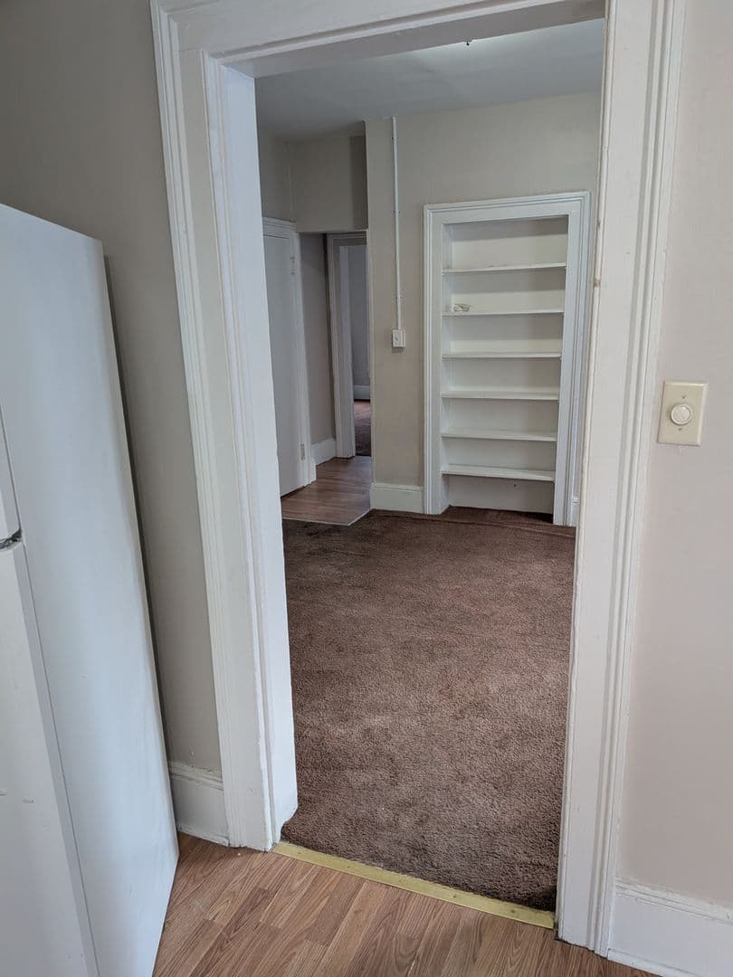 Scranton Apartment: 1106 - 1108 Gibbson st