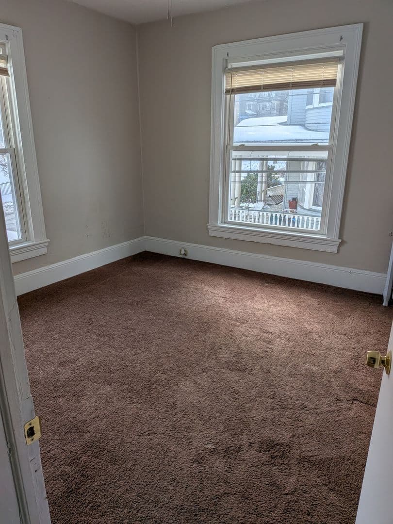 Scranton Apartment: 1106 - 1108 Gibbson st