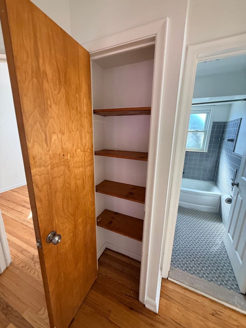 Eastpointe House: 14615 Stephens