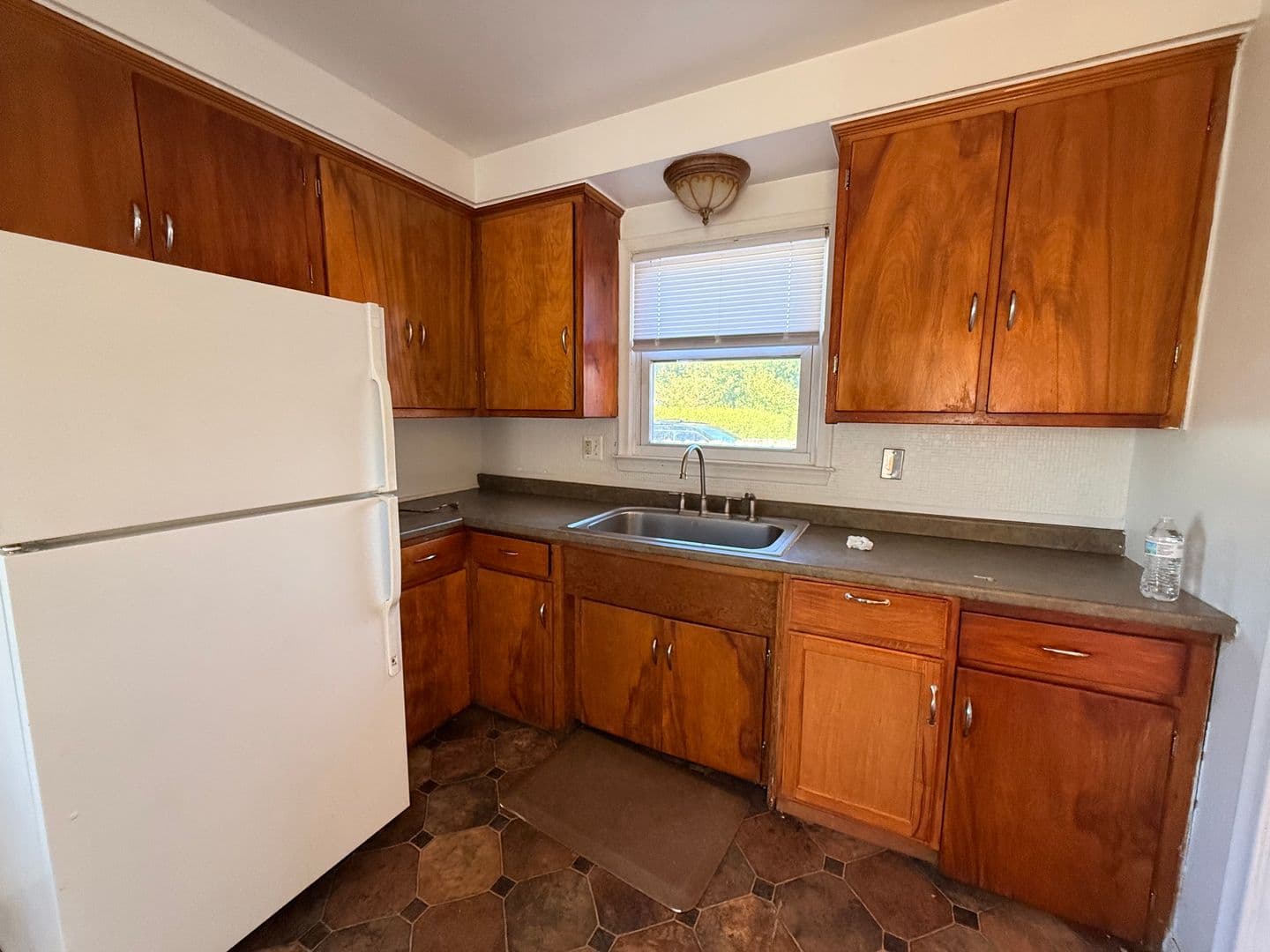 Eastpointe House: 14615 Stephens
