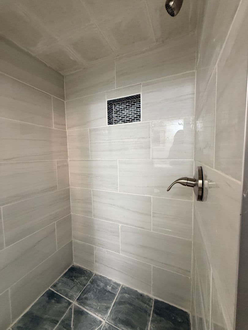 Eastpointe House: 14615 Stephens