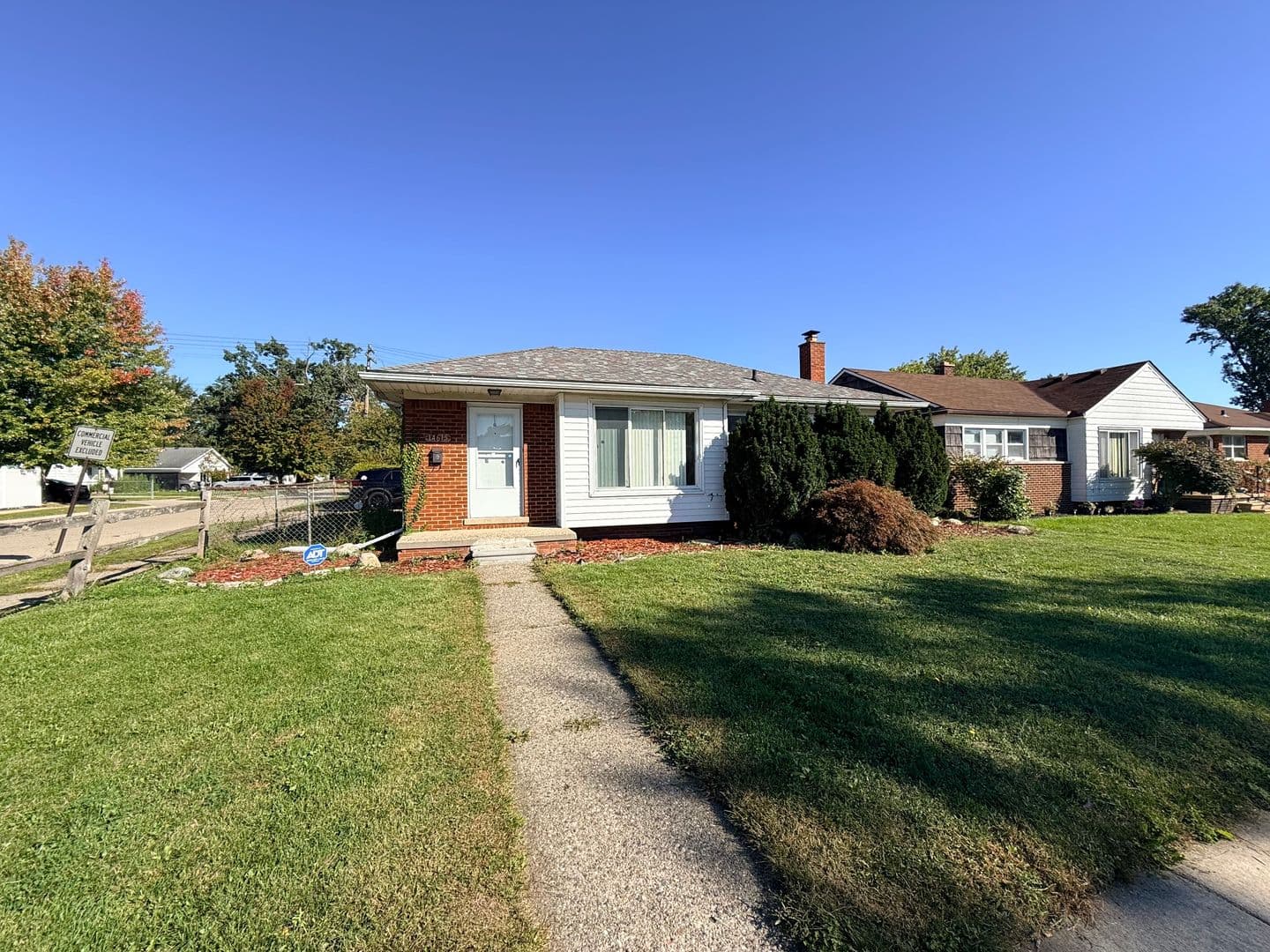 Eastpointe House: 14615 Stephens