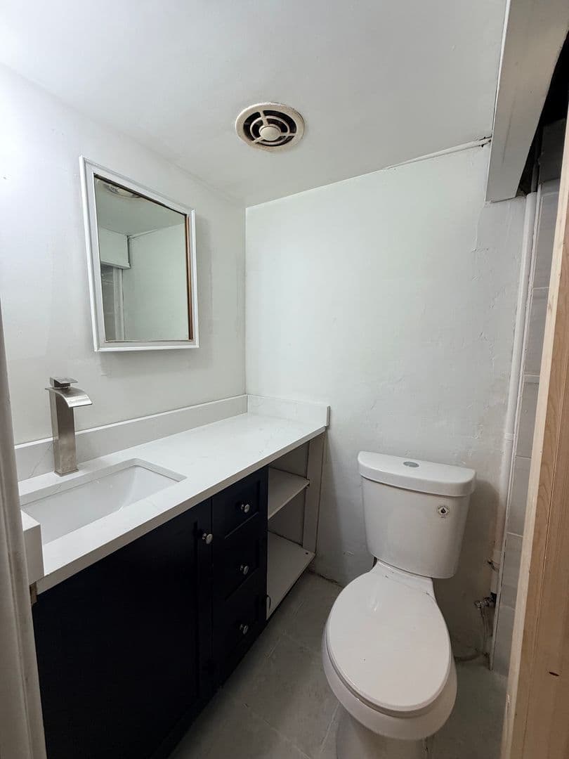 Eastpointe House: 14615 Stephens