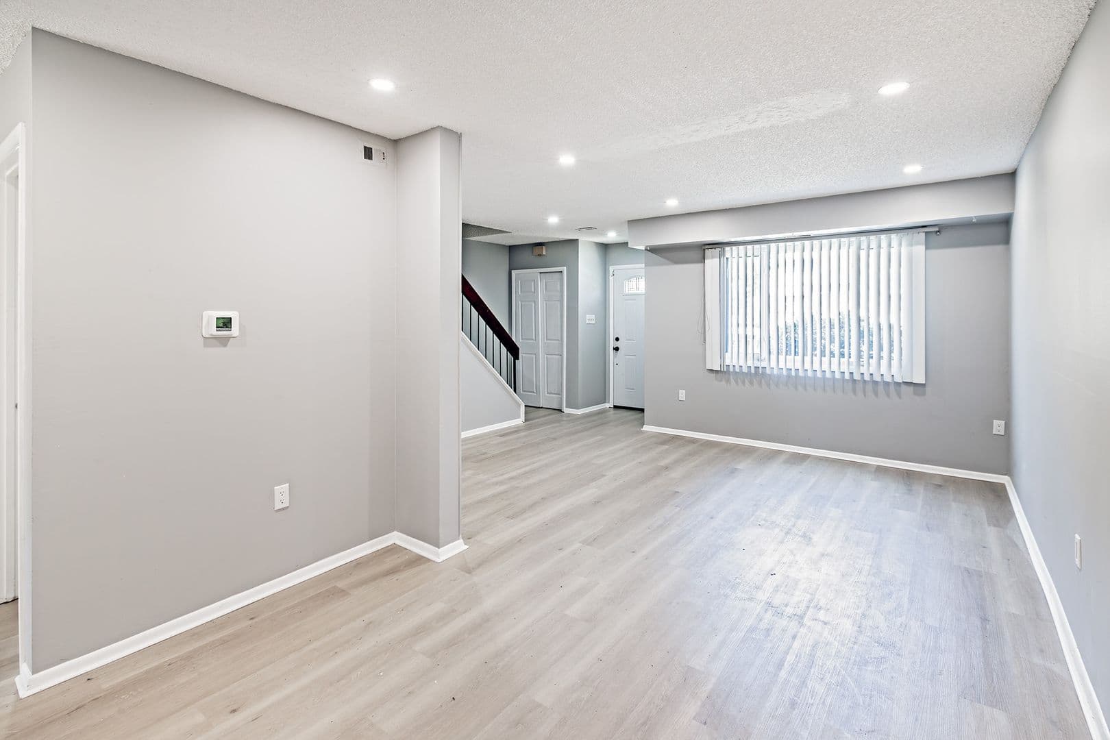 Lindenwold House: 29 Chiswick Dr