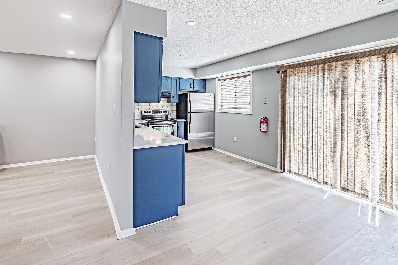 Lindenwold House: 29 Chiswick Dr