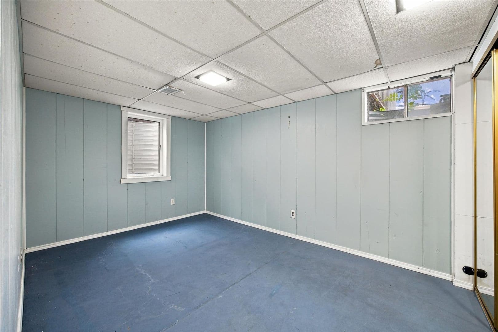 Arvada House: 7289 w 73rd Ave