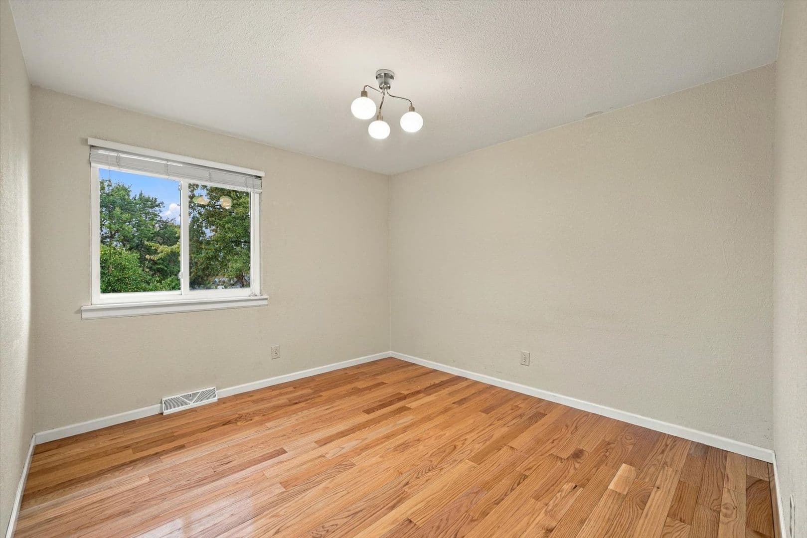 Arvada House: 7289 w 73rd Ave