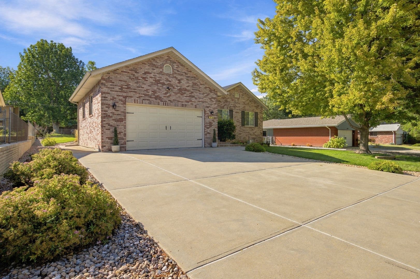 Golden House: 1075 Yank St